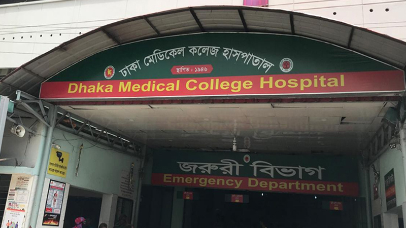 সন্ত্রাসীদের এলোপাতাড়ি গুলি, নারীসহ গুলিবিদ্ধ ৩