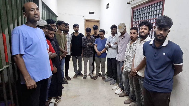 মাসদাইরে মিছিলের প্রস্তুতি, রাতের অভিযানে গ্রেপ্তার ১৬